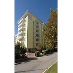公寓 Renewed Flat With Seaview-beahost 比比翁