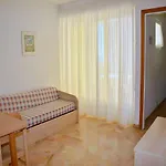 Renewed Flat With Seaview-beahost Daire *
