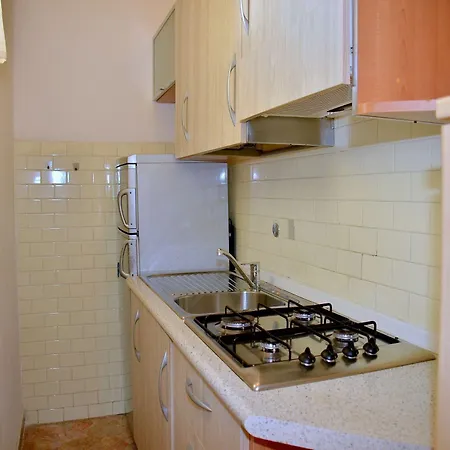 Апартаменти Renewed Flat With Seaview-beahost Бібіоне