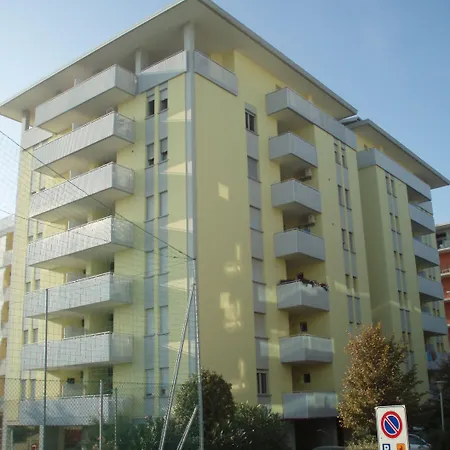 Renewed Flat With Seaview - Beahost Bibione