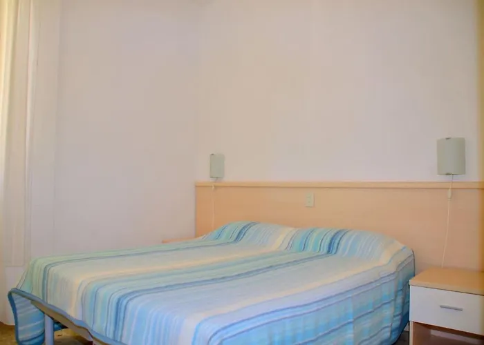 Renewed Flat With Seaview-beahost Bibione